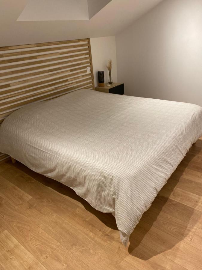 Magnifique Grange Avec Spa / Love Room Saint-André-de-Cubzac Esterno foto